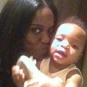 Meet your Posher, Marissa